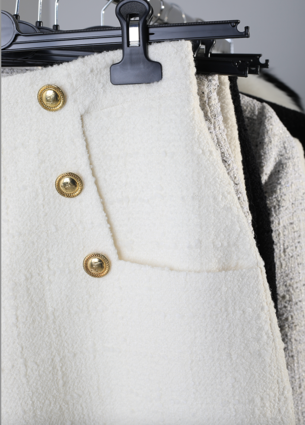 Tweed shorts with double-breasted buttons "CRÉME DE LA CRÉME"